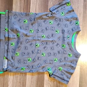 Barely worn Boys Minecraft Shirt
